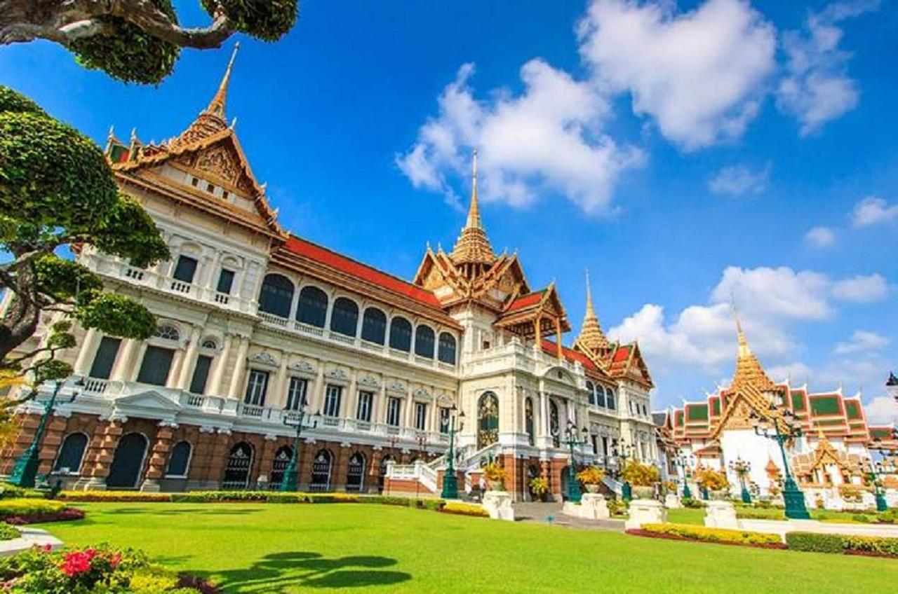 Park Plaza Sukhumvit Bangkok Hotel Exterior photo